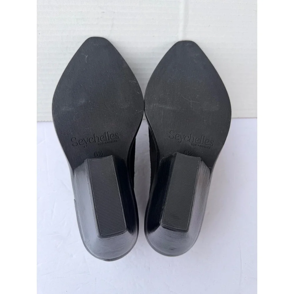 Seychelles Black Suede Low Top‎ Pointed Toe Block Heel Ankle Bootie Boots Sz 6.5